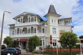 Отель Hotel Villa Elisabeth  Зелин